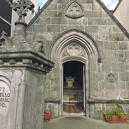 B Side * Carrick on Shannon