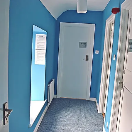 B Side * Carrick on Shannon