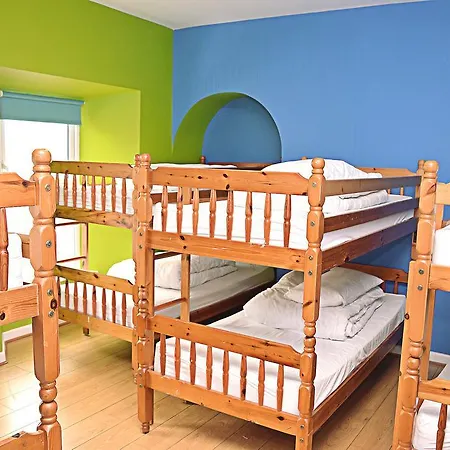 B Side Carrick on Shannon